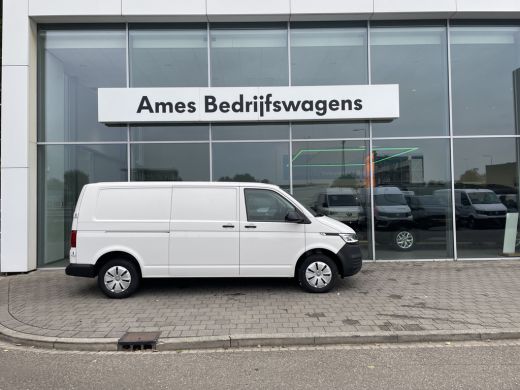 Volkswagen Transporter 2.0 TDI L2H1 28 150 Pk Hand | PDC | App Connect ActivLease financial lease