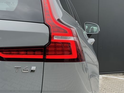 Volvo  V60 T6 Plug-in hybrid AWD Bright | Leder | Trekhaak | Camera | Adaptive Cruise | Stoelverwarming ActivLease financial lease