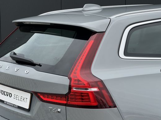 Volvo  V60 T6 Plug-in hybrid AWD Bright | Leder | Trekhaak | Camera | Adaptive Cruise | Stoelverwarming ActivLease financial lease