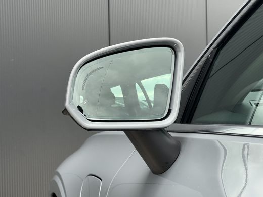 Volvo  V60 T6 Plug-in hybrid AWD Bright | Leder | Trekhaak | Camera | Adaptive Cruise | Stoelverwarming ActivLease financial lease