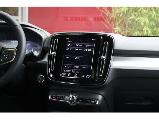 Volvo  XC40 1.5 T4 Recharge R-Design | Cruise control adaptief met Stop&Go en stuurhulp | Elektrisch verstelb... ActivLease financial lease