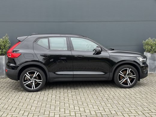 Volvo  XC40 1.5 T5 Recharge R-Design | Achteruitrijcamera | Interieur voorverwarmingsinstallatie | Lederen/al... ActivLease financial lease