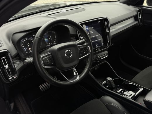 Volvo  XC40 1.5 T5 Recharge R-Design | Achteruitrijcamera | Interieur voorverwarmingsinstallatie | Lederen/al... ActivLease financial lease
