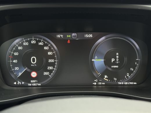 Volvo  XC40 1.5 T5 Recharge R-Design | Achteruitrijcamera | Interieur voorverwarmingsinstallatie | Lederen/al... ActivLease financial lease