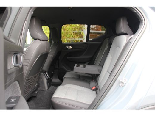 Volvo  XC40 1.5 T5 Recharge R-Design | Harman/Kardon | Camera | Adaptive Cruise | Stuur/stoelverwarming | Key... ActivLease financial lease