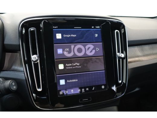 Volvo  XC40 Single Motor Extended Range 252PK Plus | Trekhaak | Getint Glas | Climate | Keyless | Bliss ActivLease financial lease