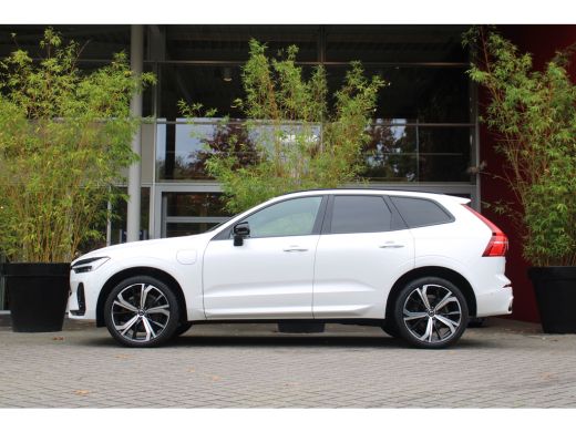 Volvo  XC60 2.0 Recharge T6 AWD R-Design | Panoramadak | 360 Camera | Memory | Harman/Kardon ActivLease financial lease