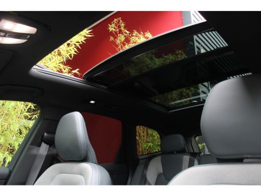 Volvo  XC60 2.0 Recharge T6 AWD R-Design | Panoramadak | 360 Camera | Memory | Harman/Kardon ActivLease financial lease