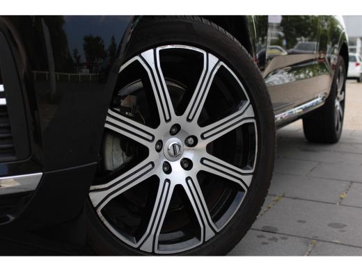 Volvo  XC60 2.0 T6 Plug-in hybrid AWD Plus Bright | Semi elektrische trekhaak | Stoel & stuurwielverwarming |... ActivLease financial lease