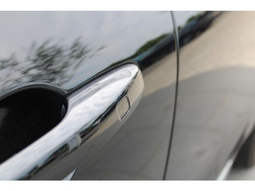 Volvo  XC60 2.0 T6 Plug-in hybrid AWD Plus Bright | Semi elektrische trekhaak | Stoel & stuurwielverwarming |... ActivLease financial lease