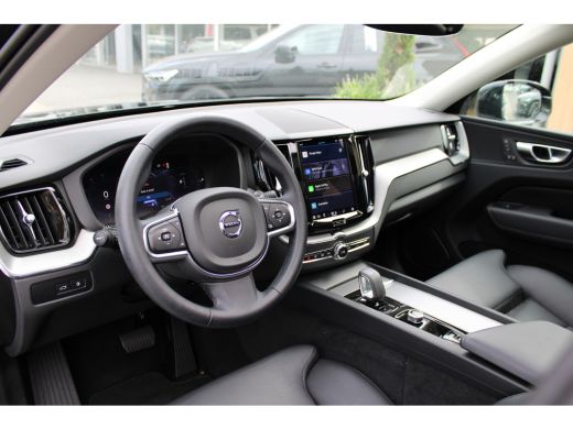 Volvo  XC60 2.0 T6 Plug-in hybrid AWD Plus Bright | Semi elektrische trekhaak | Stoel & stuurwielverwarming |... ActivLease financial lease