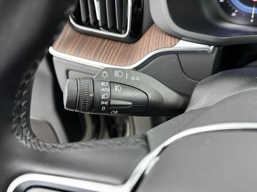 Volvo  XC60 2.0 T6 Plug-in hybrid AWD Plus Dark | 21" | Geventileerd Nappa Leder | 360 Camera | Harman Kardon... ActivLease financial lease