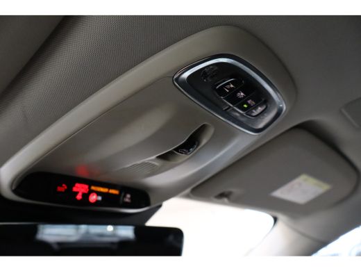 Volvo  XC60 Recharge T8 455PK Inscription | Trekhaak | Getint Glas | Power Seats | Panoramadak | Blis | Park ... ActivLease financial lease