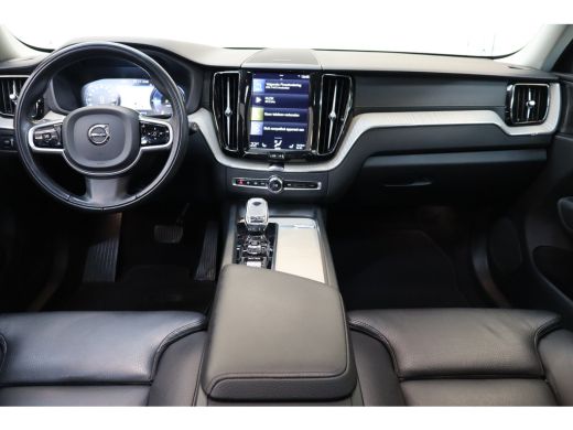 Volvo  XC60 Recharge T8 455PK Inscription | Trekhaak | Getint Glas | Power Seats | Panoramadak | Blis | Park ... ActivLease financial lease