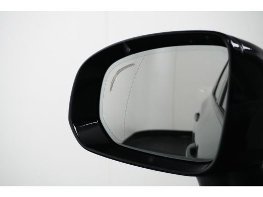 Volvo  XC60 T6 Plus Dark | Trekhaak | Panoramadak | BLIS | ActivLease financial lease
