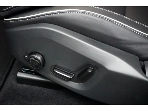 Volvo  XC60 T6 Plus Dark | Trekhaak | Panoramadak | BLIS | ActivLease financial lease