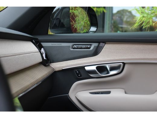 Volvo  XC90 2.0 T8 Plug-in hybrid AWD Ultra Dark | Panoramadak | Harman/Kardon | Memory | 360 Camera | Head-up ActivLease financial lease