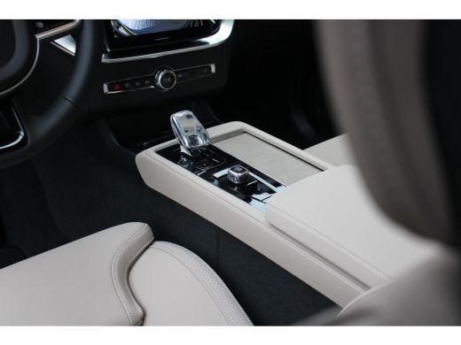 Volvo  XC90 2.0 T8 Plug-in hybrid AWD Ultra Dark | Panoramadak | Harman/Kardon | Memory | 360 Camera | Head-up ActivLease financial lease