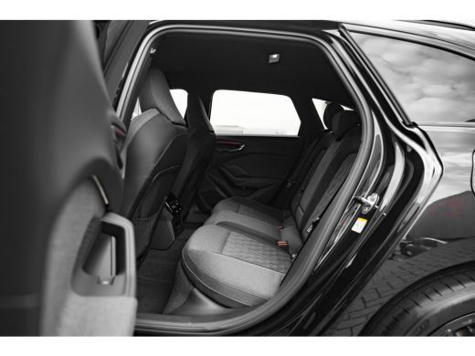 Audi A5 Avant S edition, A5 (2025) | Adaptive cruise control | Aluminium optiek in het interieur | Audi s... ActivLease financial lease