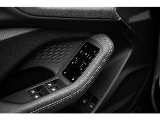 Audi A5 Limousine S edition | Adaptive cruise control | Aluminium optiek in het interieur | Audi smartpho... ActivLease financial lease