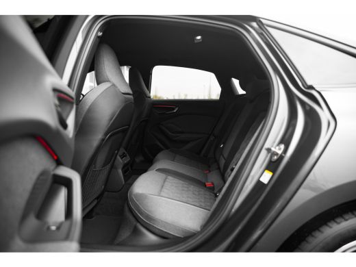 Audi A5 Limousine S edition | Adaptive cruise control | Aluminium optiek in het interieur | Audi smartpho... ActivLease financial lease