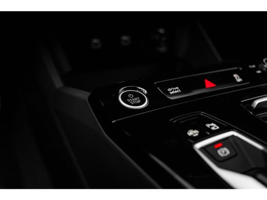 Audi A6 Avant e-tron Avant e-tron S edition | Audi smartphone interface | Comfortsleutel | Elektrisch instelbare voors... ActivLease financial lease