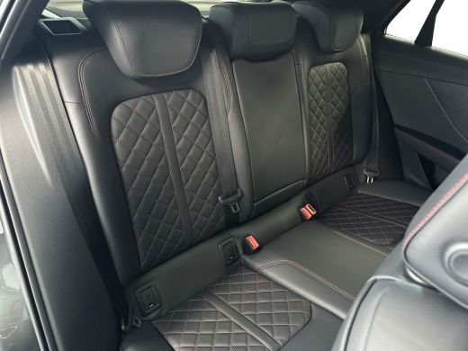 Audi Q2 35 150pk TFSI S Edition Stylingpakket mat zwart | Cruise control | Parkeerhulp achter ActivLease financial lease