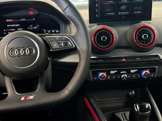 Audi Q2 35 150pk TFSI S Edition Stylingpakket mat zwart | Cruise control | Parkeerhulp achter ActivLease financial lease
