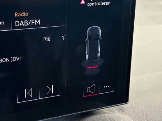 Audi Q2 35 150pk TFSI S Edition Stylingpakket mat zwart | Cruise control | Parkeerhulp achter ActivLease financial lease