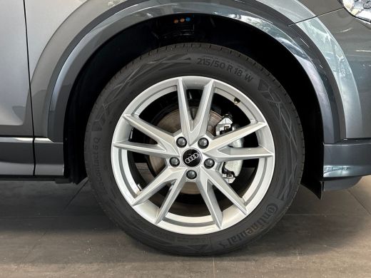 Audi Q2 35 150pk TFSI S Edition Stylingpakket mat zwart | Cruise control | Parkeerhulp achter ActivLease financial lease