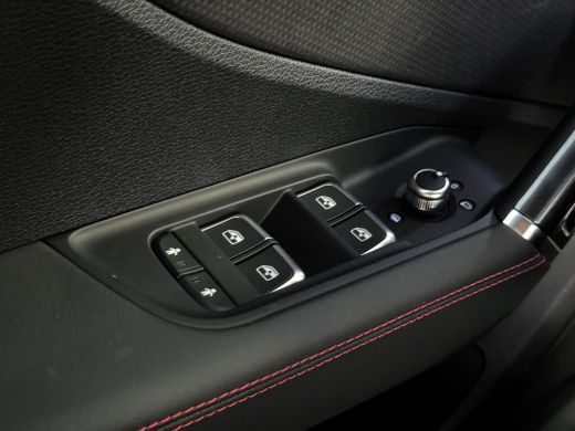 Audi Q2 35 150pk TFSI S Edition Stylingpakket mat zwart | Cruise control | Parkeerhulp achter ActivLease financial lease