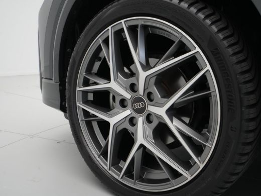 Audi Q2 35 TFSI 150 pk S-Tronic S Edition Panoramadak, S-Line, Navi, Pdc 112 ActivLease financial lease