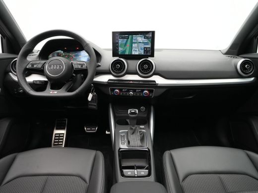 Audi Q2 35 TFSI 150 pk S-Tronic S Edition Panoramadak, S-Line, Navi, Pdc 112 ActivLease financial lease
