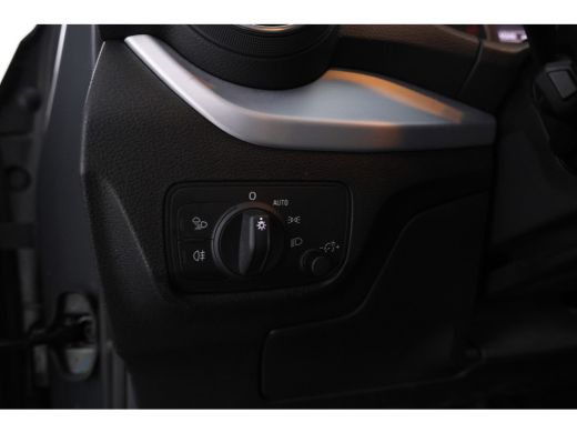 Audi Q2 35 TFSI S Edition 150pk, Volleder, Navi, Climate, ActivLease financial lease