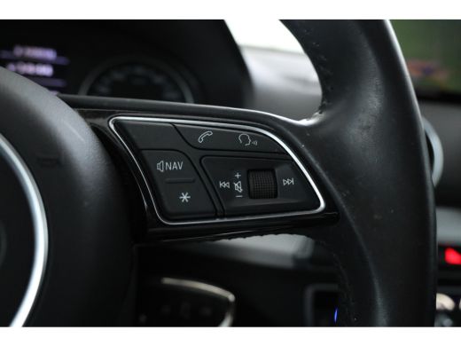 Audi Q2 35 TFSI S Edition 150pk, Volleder, Navi, Climate, ActivLease financial lease