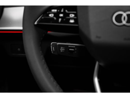 Audi Q3 S edition, (2026) | Adaptive cruise control | Audi sound system | Cruise control ActivLease financial lease