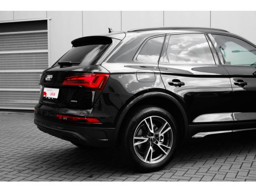 Audi Q5 50 TFSI e S edition Competition 299PK |  Trekhaak |  Stoelverw. voor en achter | Adaptieve Cruise... ActivLease financial lease