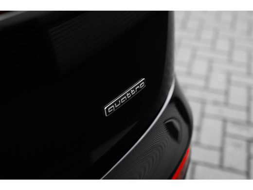 Audi Q5 50 TFSI e S edition Competition 299PK |  Trekhaak |  Stoelverw. voor en achter | Adaptieve Cruise... ActivLease financial lease