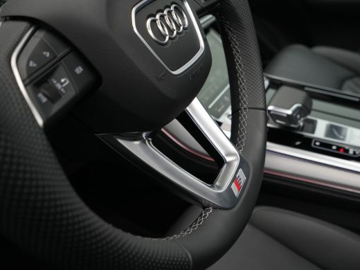 Audi Q7 60 TFSI e quattro Pro Line S Competition Luchtvering Panorama B&O Stoelverwarming Vierwielbesturi... ActivLease financial lease