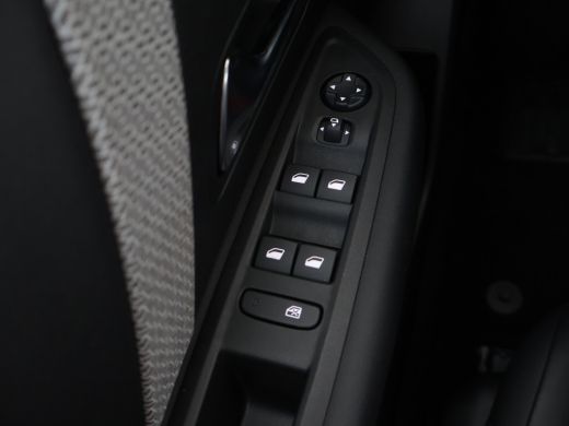 Citroën C4 1.2 Hybrid 136 Plus Camera | Navigatie | Carplay | Digitaal Dashboard | 18" Lichtmetaal | Cruise ... ActivLease financial lease