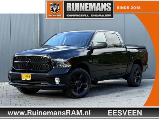 Dodge Ram 1500 1500 5.7 V8 CLASSIC NIGHT 4x4 / LEDER / BPM VRIJ / 1e EIG. / CAMERA / 6-PERS / NAVI / 3.5T TREKHAAK