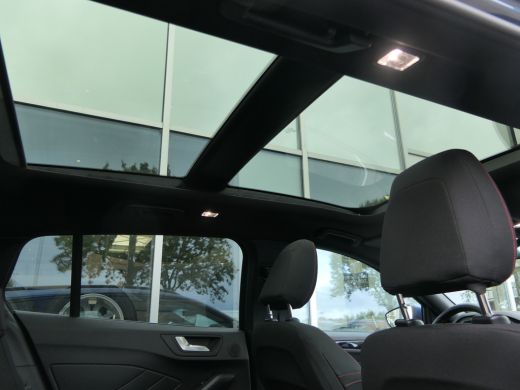 Ford Focus 1.0 EcoBoost Hybrid 155pk Automaat ST Line X | Panoramadak | Winterpack | Elektrische Achterklep ... ActivLease financial lease