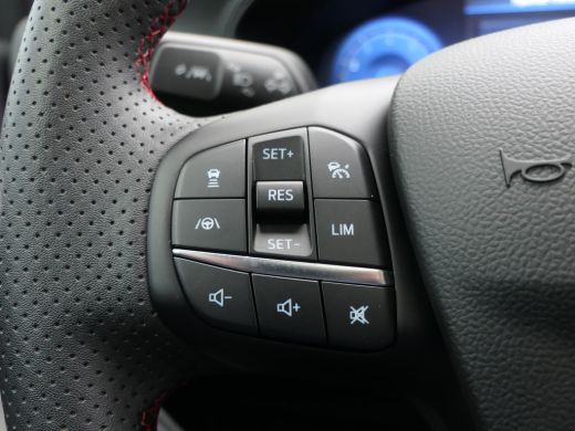 Ford Focus 1.0 EcoBoost Hybrid 155pk Automaat ST Line X | Panoramadak | Winterpack | Elektrische Achterklep ... ActivLease financial lease