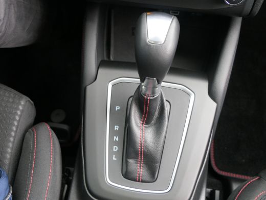 Ford Focus 1.0 EcoBoost Hybrid 155pk Automaat ST Line X | Panoramadak | Winterpack | Elektrische Achterklep ... ActivLease financial lease