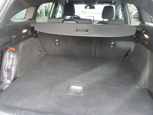 Ford Focus 1.0 EcoBoost ST Line | Winterpack | 18 Inch | LED | Privacy Glass | Navigatie | Keyless | CarPlay... ActivLease financial lease