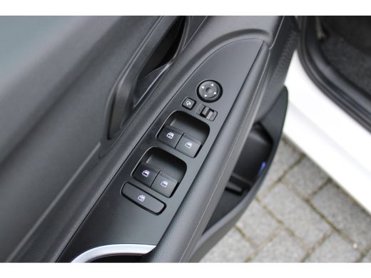 Hyundai i20 1.0 T-GDI Comfort Smart | Adaptive Cruise Control | Lane Assist | Achteruitrijcamera | Lichtmetal... ActivLease financial lease