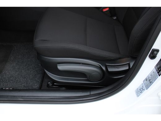 Hyundai i20 1.0 T-GDI Comfort Smart | Adaptive Cruise Control | Lane Assist | Achteruitrijcamera | Lichtmetal... ActivLease financial lease