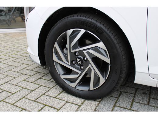 Hyundai i20 1.0 T-GDI Comfort Smart | Adaptive Cruise Control | Lane Assist | Achteruitrijcamera | Lichtmetal... ActivLease financial lease