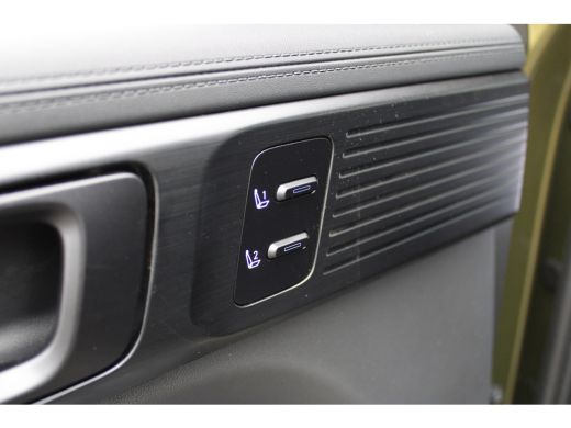 Hyundai Santa Fe 1.6 T-GDI PHEV Black Line 4WD 7p. | Ocado Green | Lederen bekleding | 360 camera | 20 Inch Velgen | ActivLease financial lease