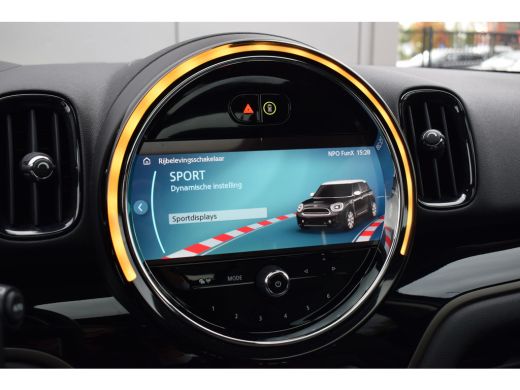 Mini Countryman 2.0 Cooper S E ALL4 Chili | Pano | Half Leer | H/K | HUD | Apple CarPlay ActivLease financial lease